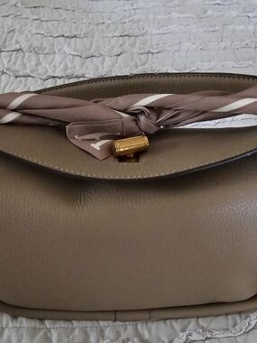 Vera Leather Shoulder